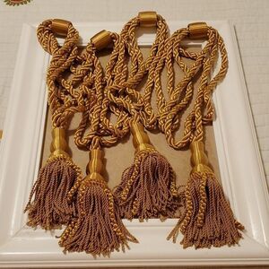 Set of 4  Gold Tassels